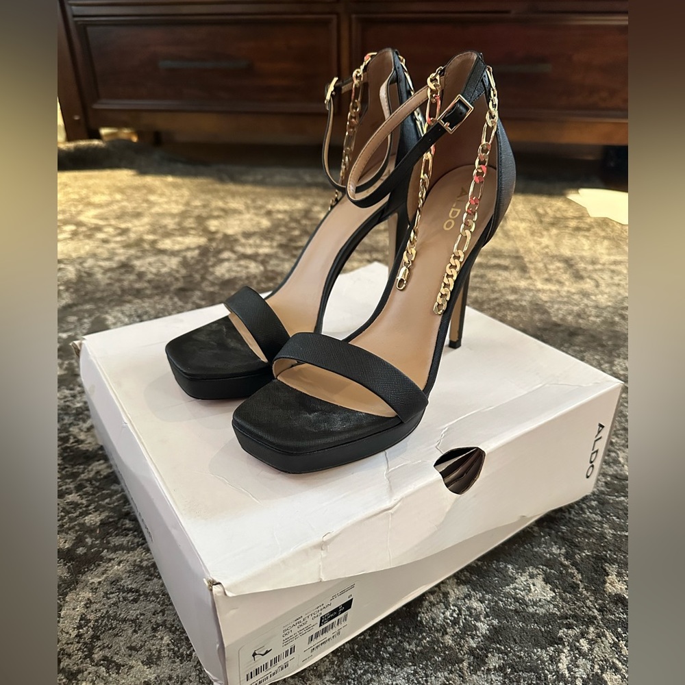 ALDO Black Heels with Gold Chain